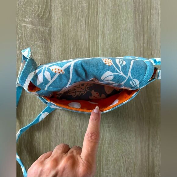 NWOT … Pale Blue Crossbody Purse - Picture 7 of 7